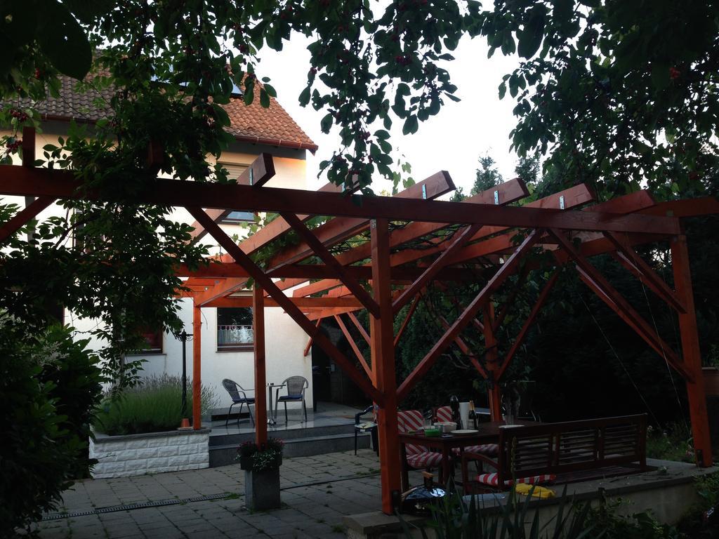 Gästehaus Peterhoff Birresdorf Exterior foto
