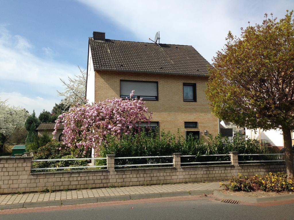 Gästehaus Peterhoff Birresdorf Exterior foto